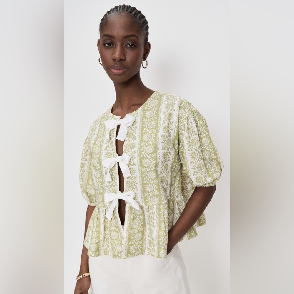 Light Green Printed Tie-Front Peasant Top